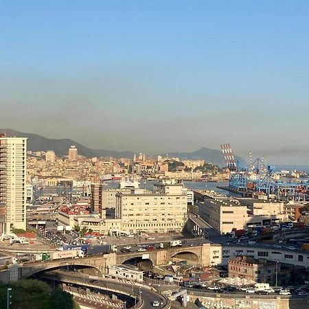 Appartement La Finestra Sul Porto à Gênes Extérieur photo