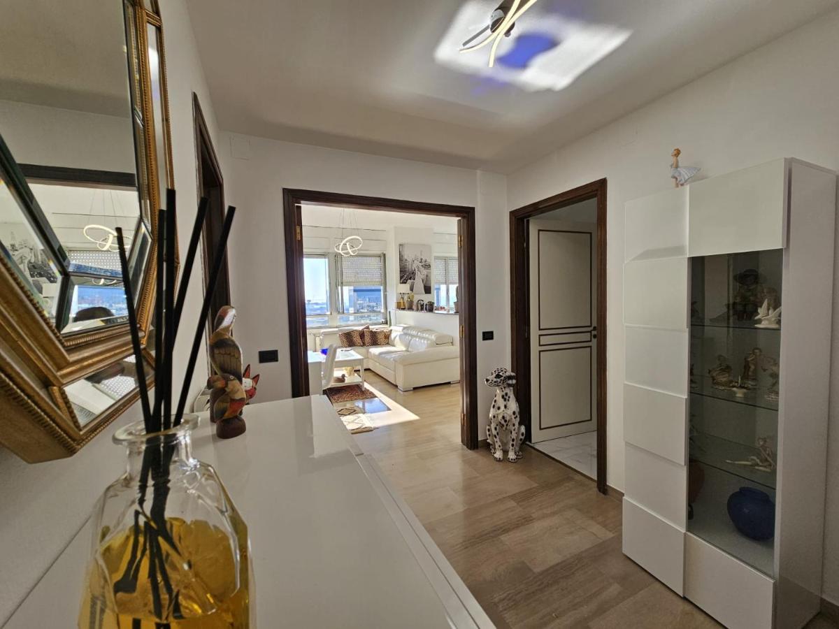 Appartement La Finestra Sul Porto à Gênes Extérieur photo