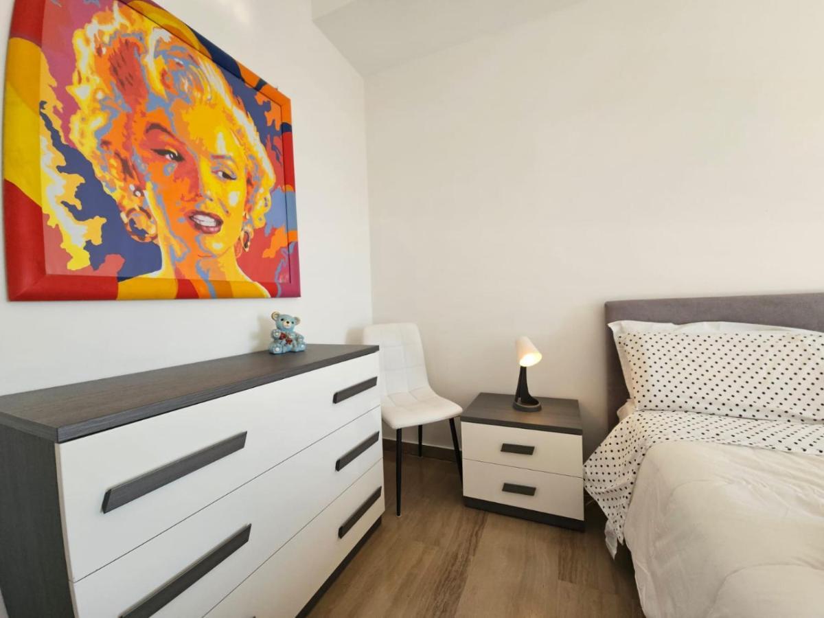 Appartement La Finestra Sul Porto à Gênes Extérieur photo