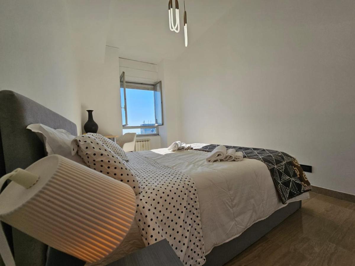 Appartement La Finestra Sul Porto à Gênes Extérieur photo